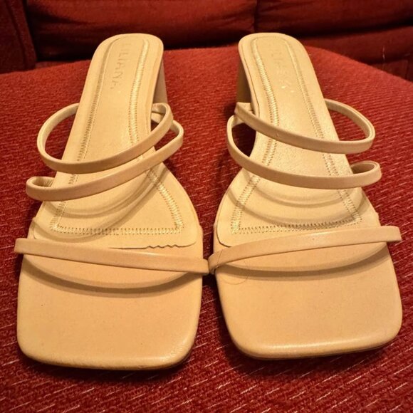 Liliana Women Size 9 Beige Tan Nude Square Toe Strappy Block Heels Sandals - Picture 2 of 10